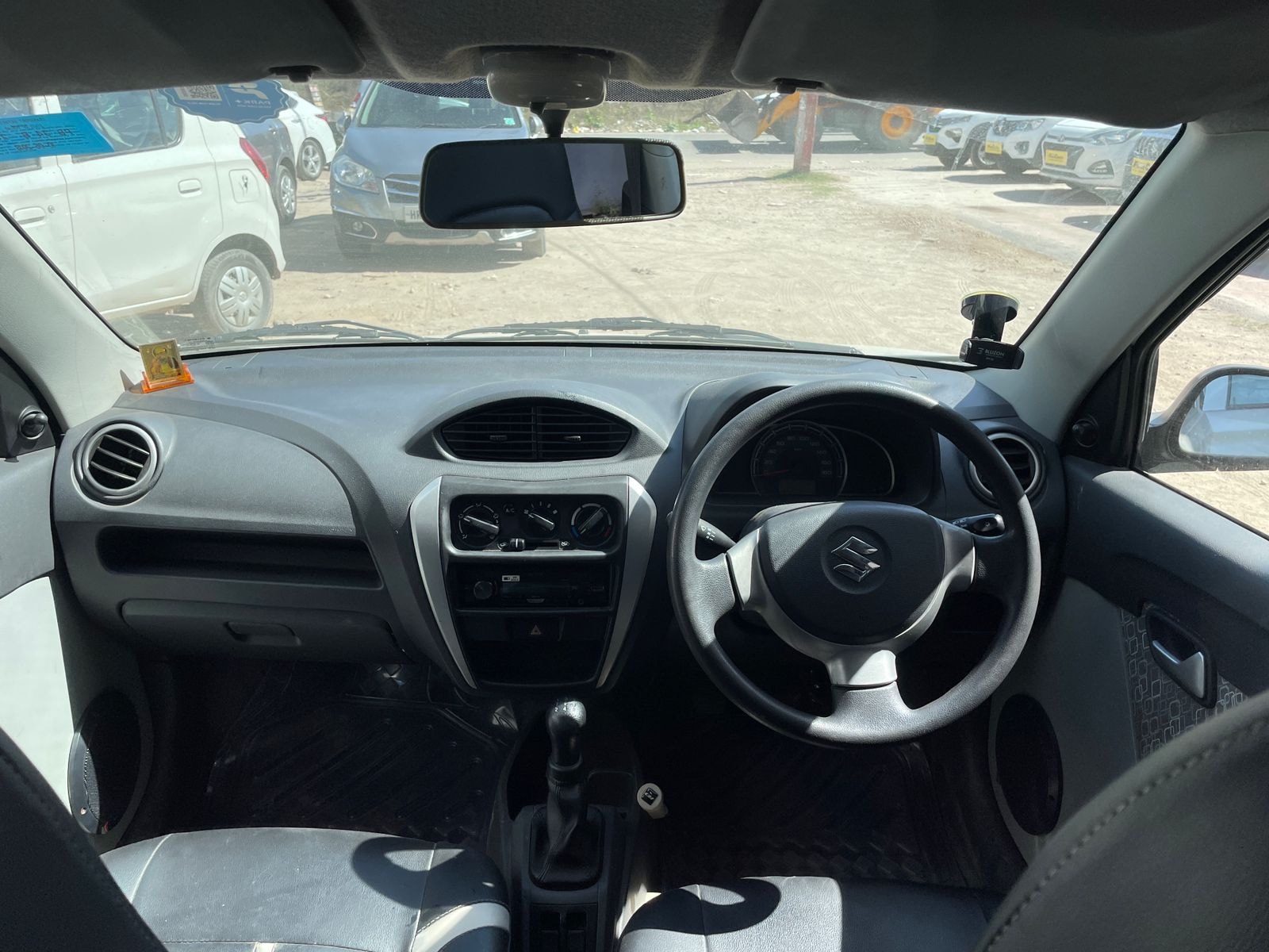 Kwid image 9 Kwid image 9