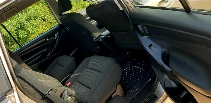 Innova Crysta image 3 Innova Crysta image 3