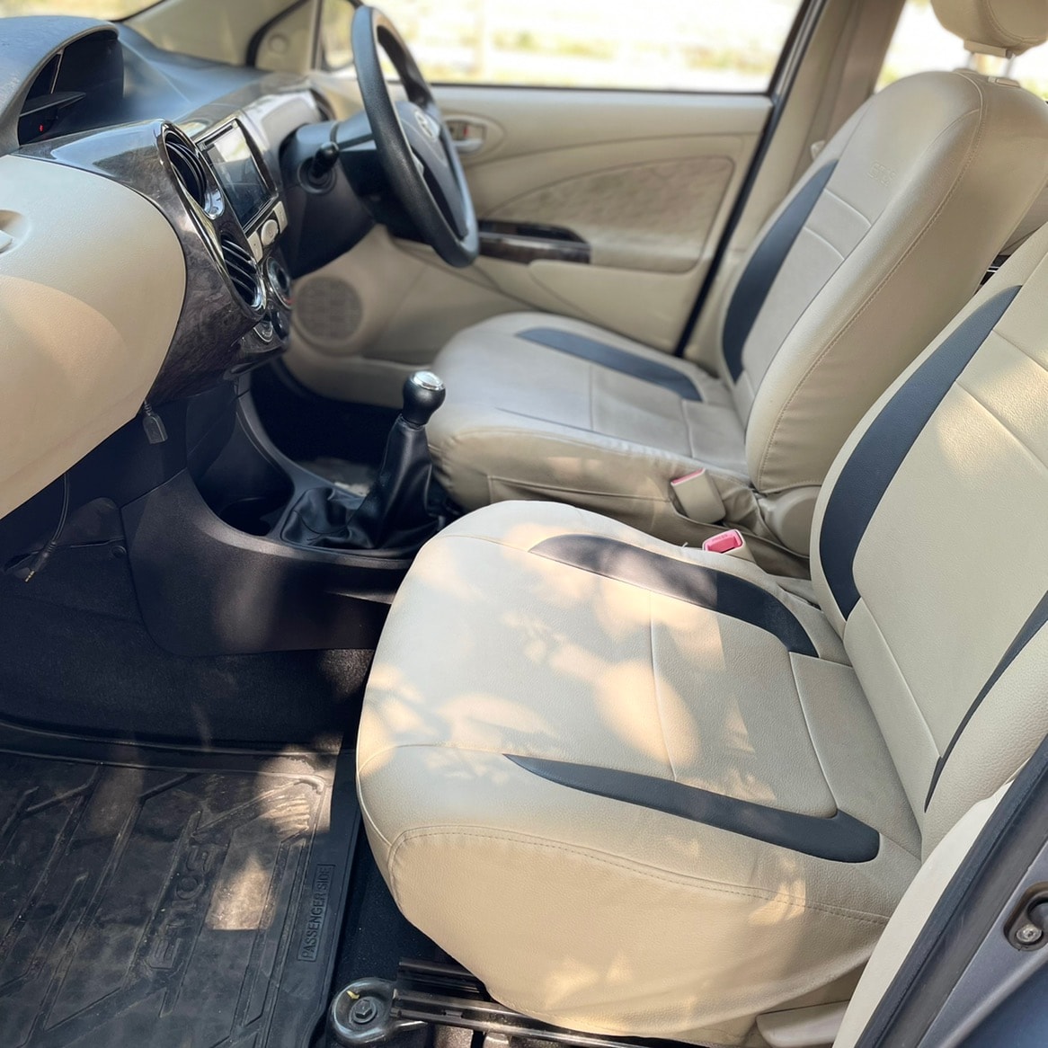 Etios image 12 Etios image 12