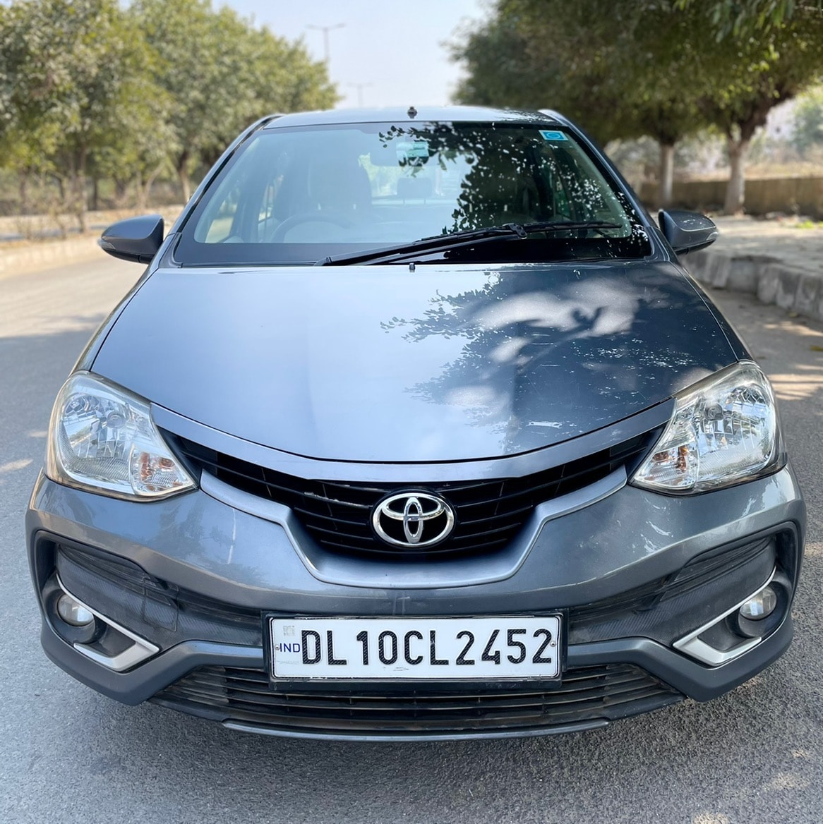 Etios image 2 Etios image 2