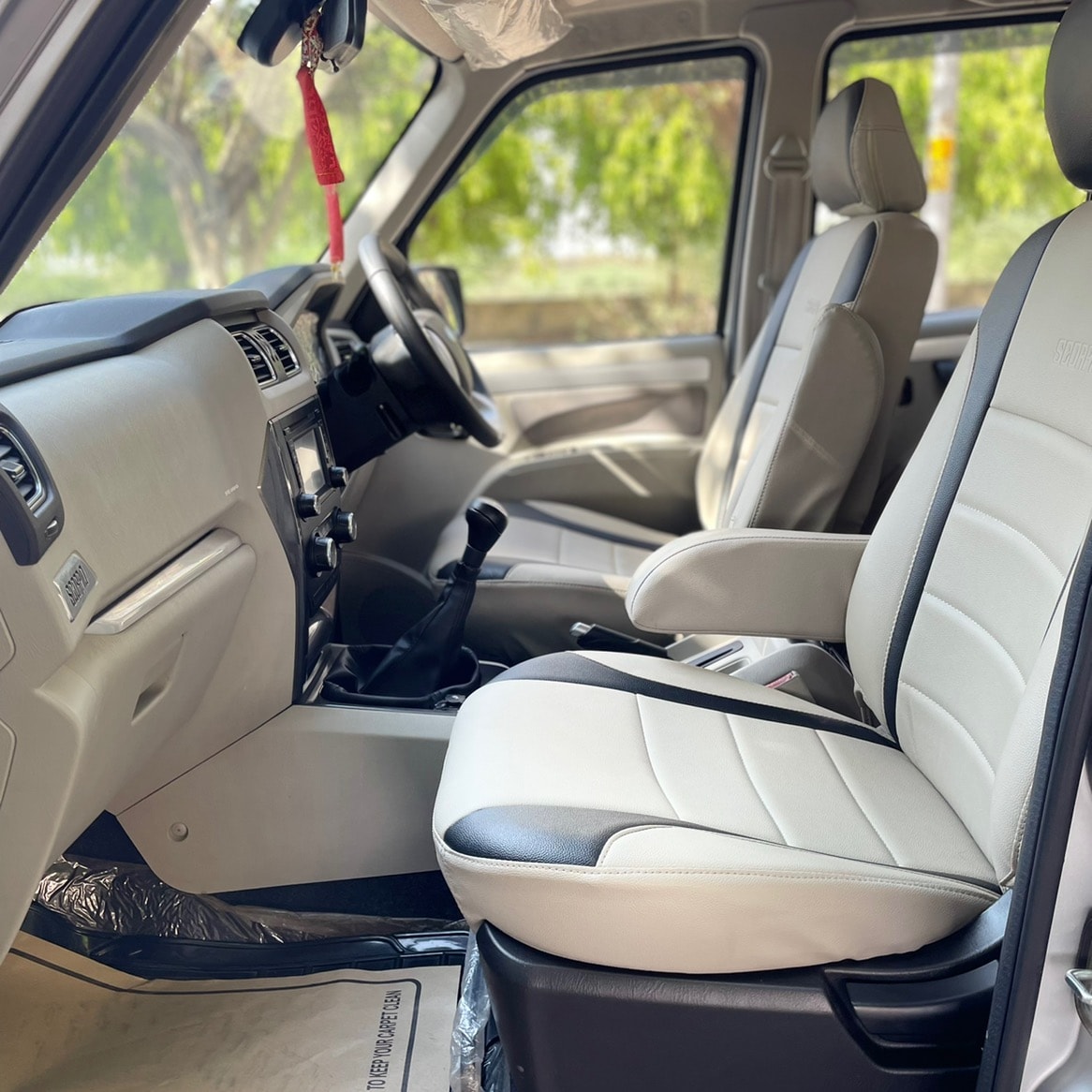 Scorpio image 12 Scorpio image 12