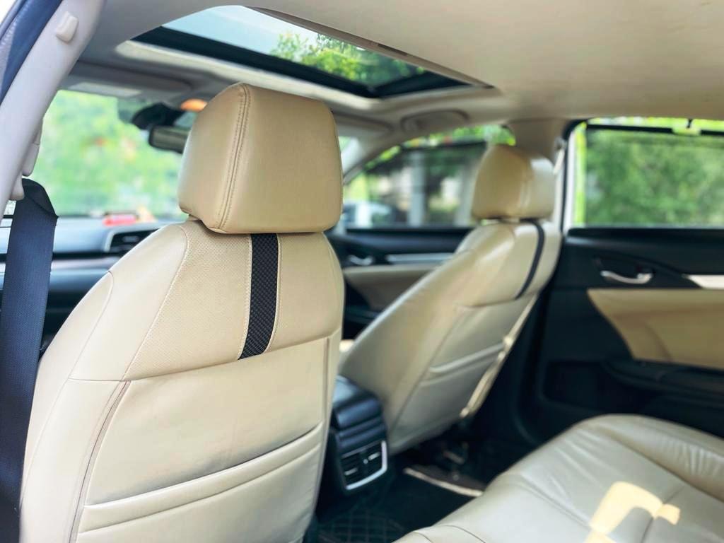 Civic image 11 Civic image 11