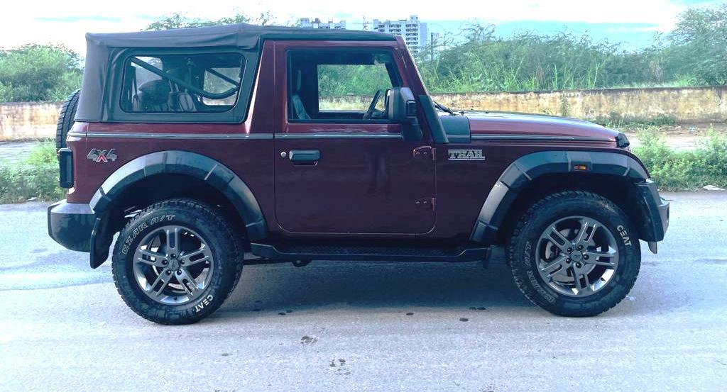 2021 Mahindra Thar LX Automatic 4 Seater Convertible Top Right Side View 