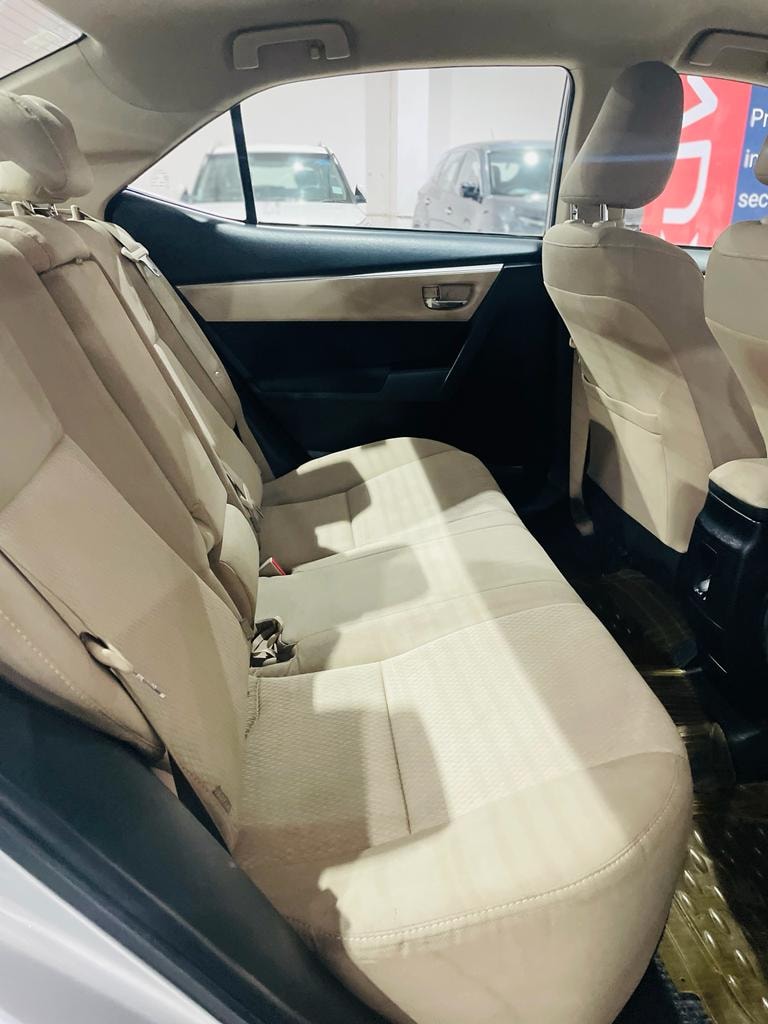 Corolla Altis image 12 Corolla Altis image 12