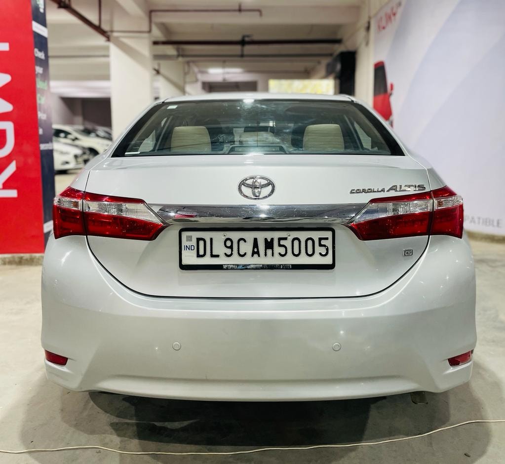 Corolla Altis image 9 Corolla Altis image 9