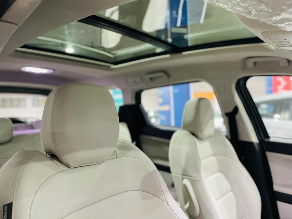 Safari image 9 Safari image 9