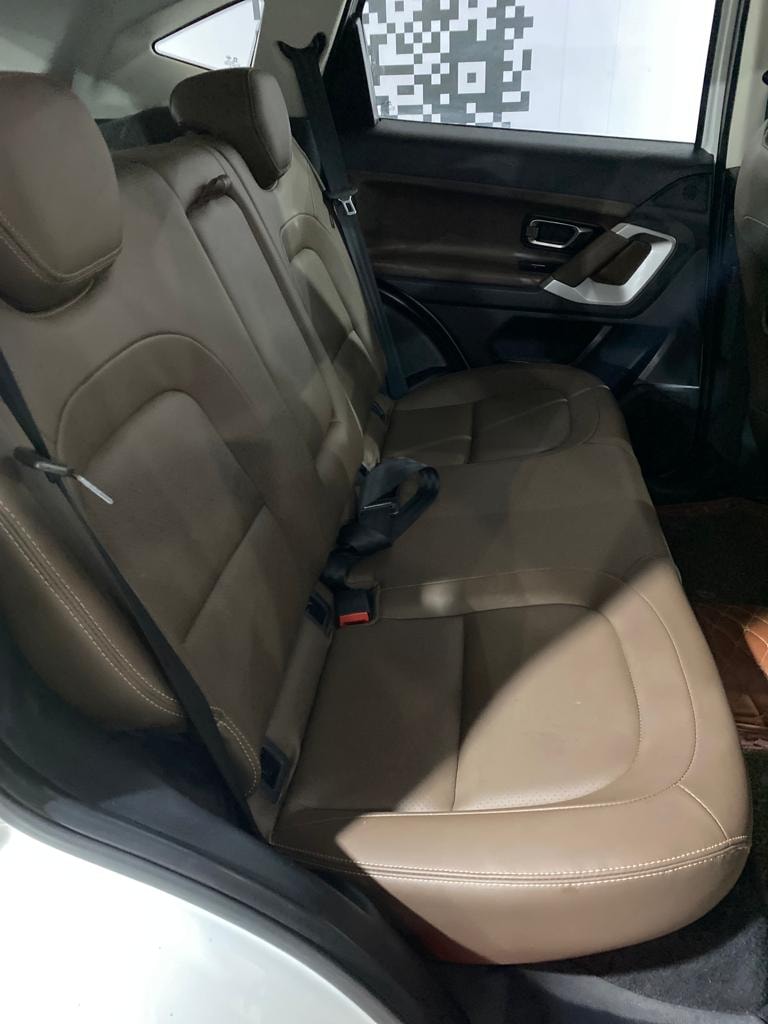 Harrier image 17 Harrier image 17