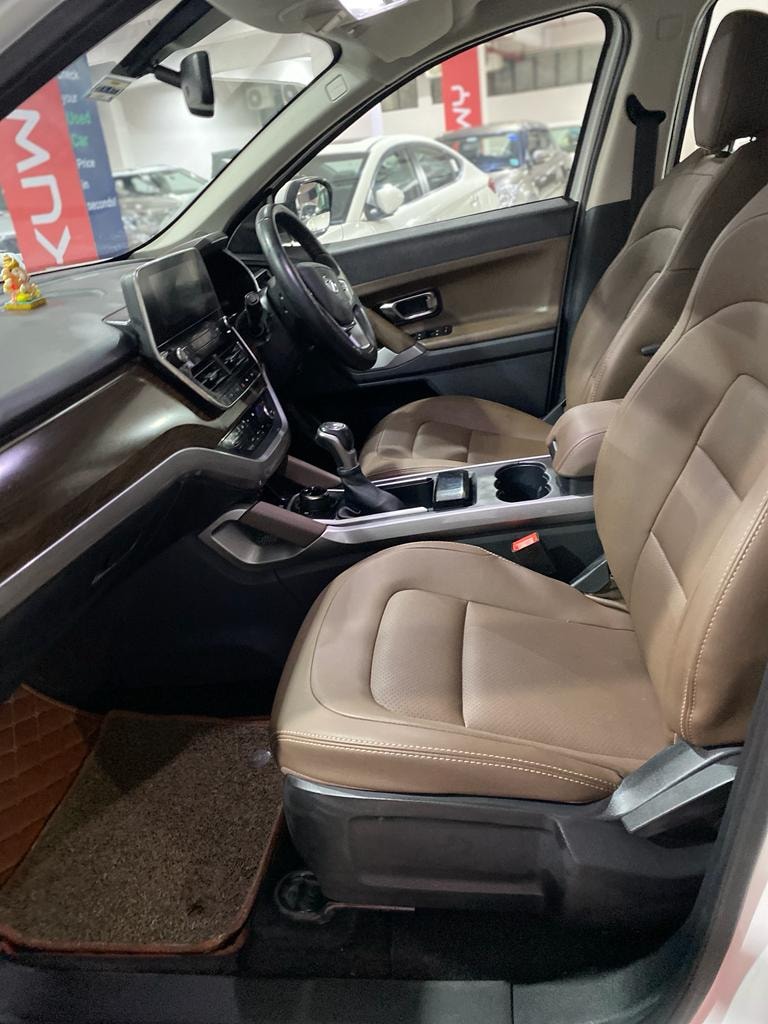 Harrier image 16 Harrier image 16