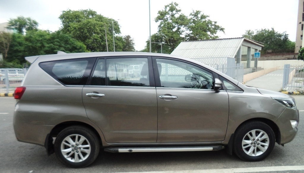 Innova Crysta image 6 Innova Crysta image 6