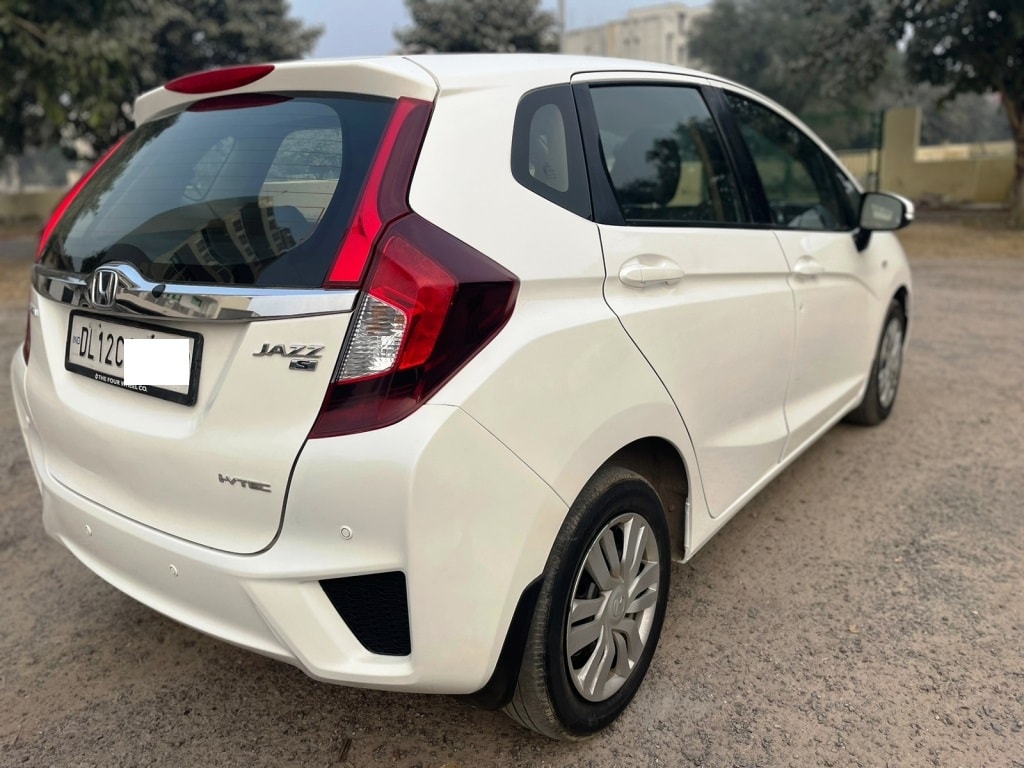 Jazz image 5 Jazz image 5