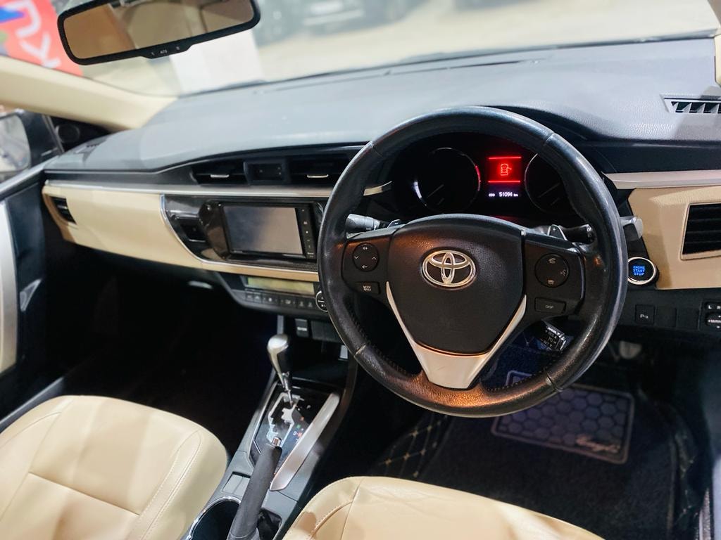 Corolla Altis image 13 Corolla Altis image 13