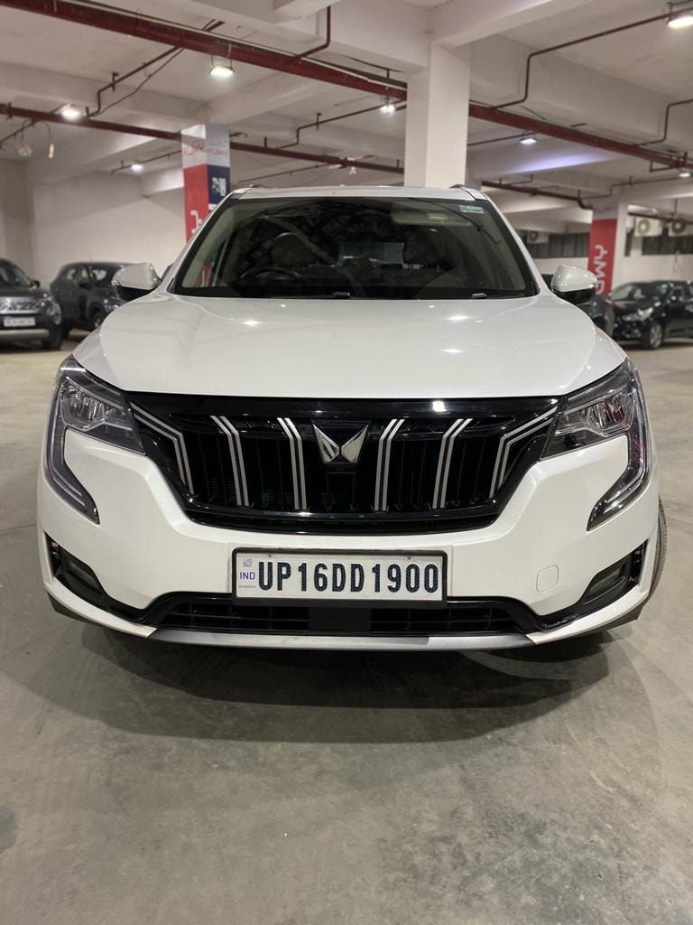 XUV700 image 8 XUV700 image 8