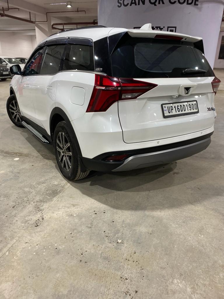 XUV700 image 3 XUV700 image 3