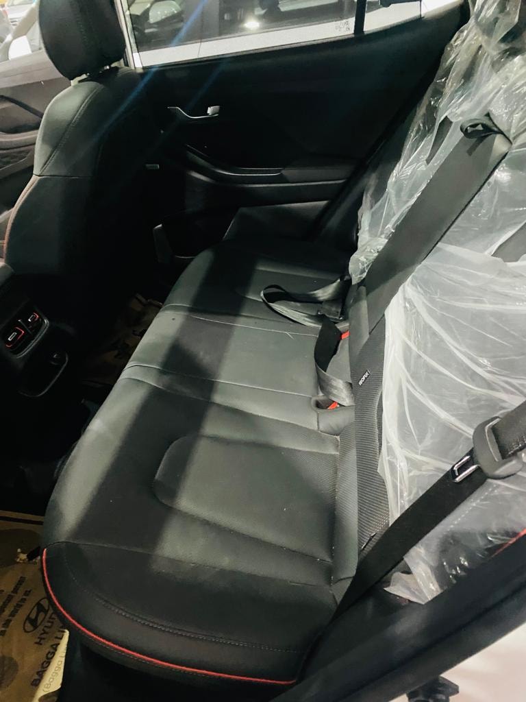 Creta image 15 Creta image 15