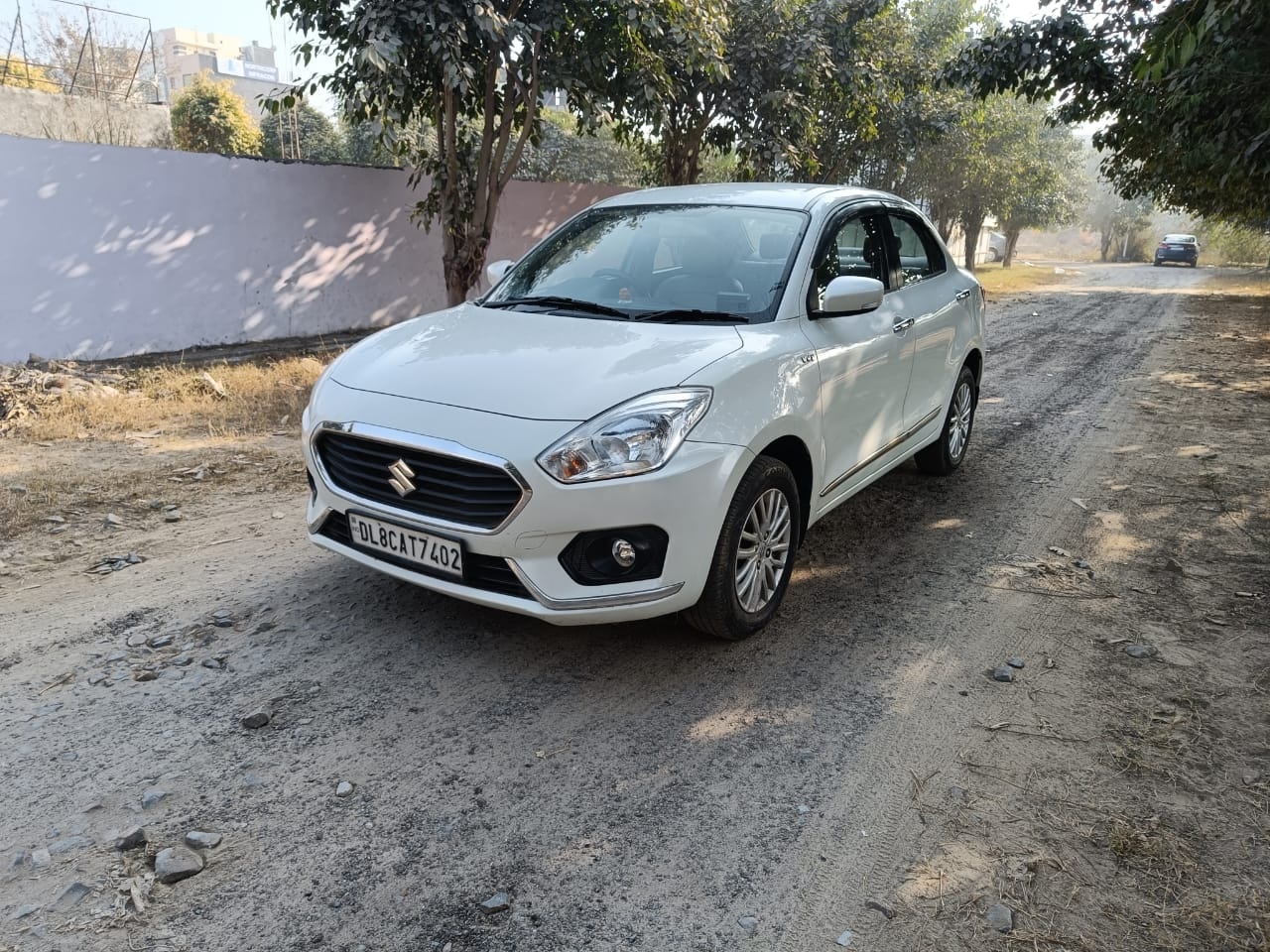 Swift DZire image 1 Swift DZire image 1