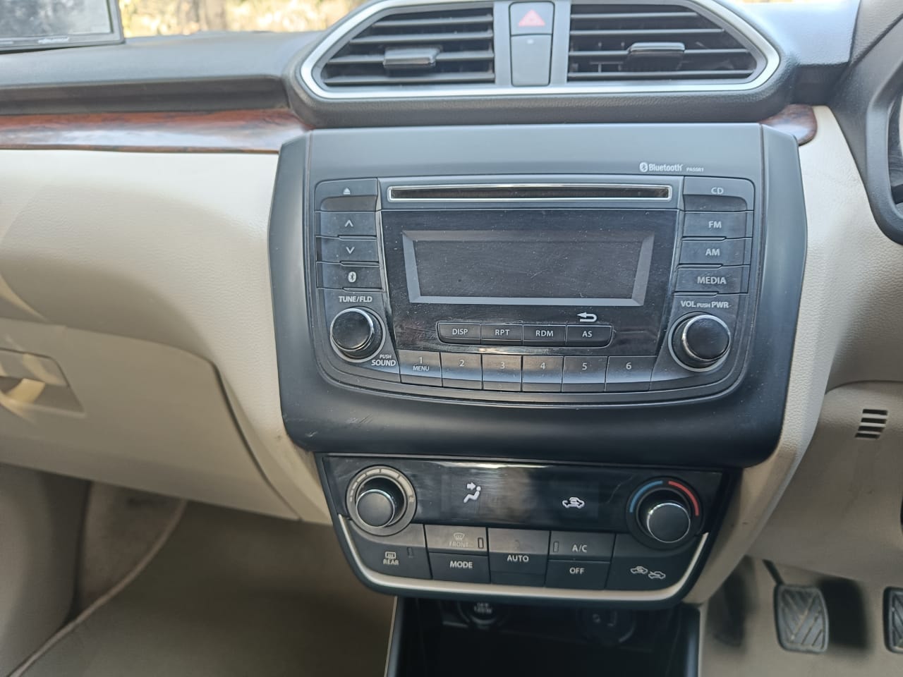 Swift DZire image 12 Swift DZire image 12