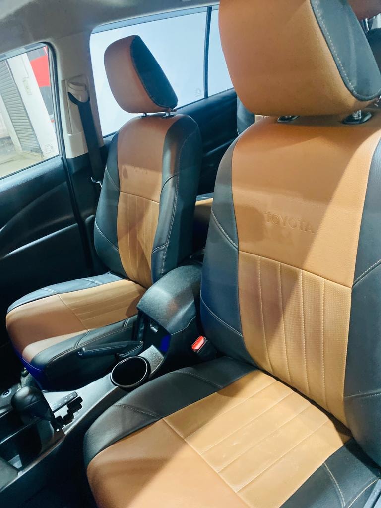 Innova Crysta image 16 Innova Crysta image 16