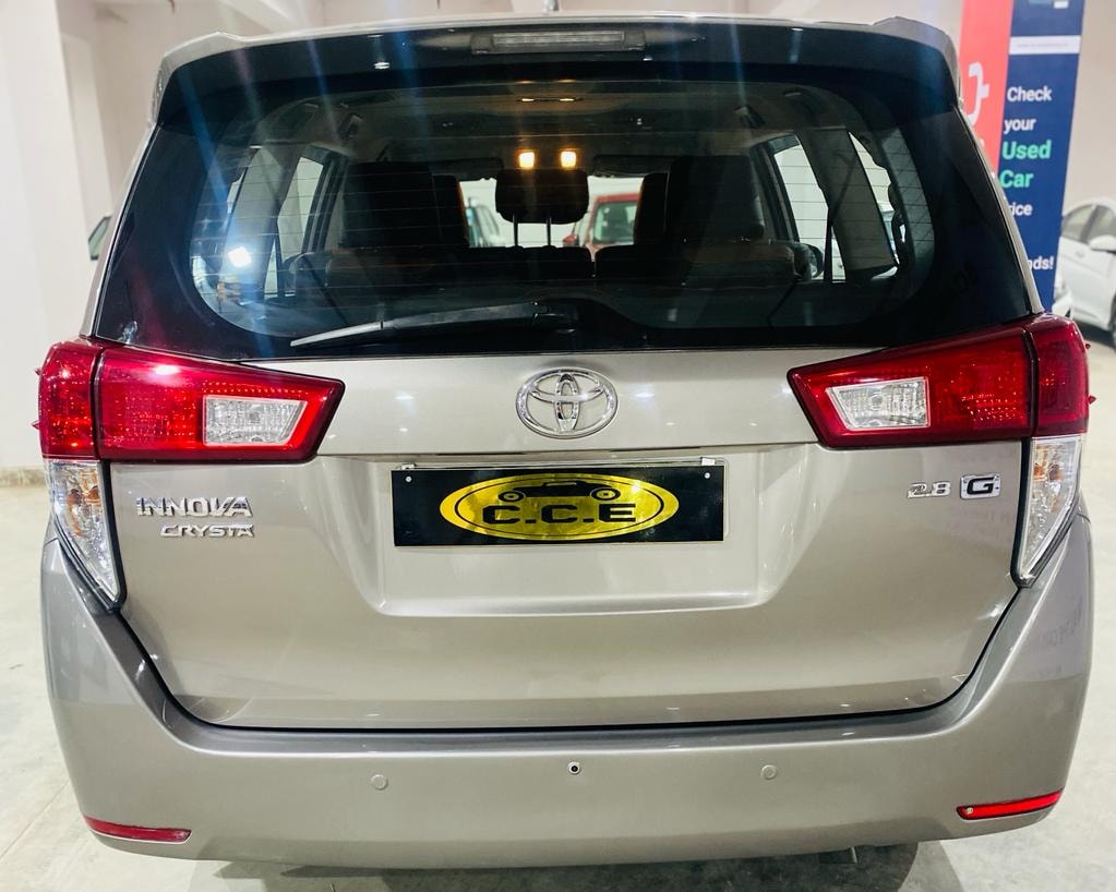 Innova Crysta image 4 Innova Crysta image 4
