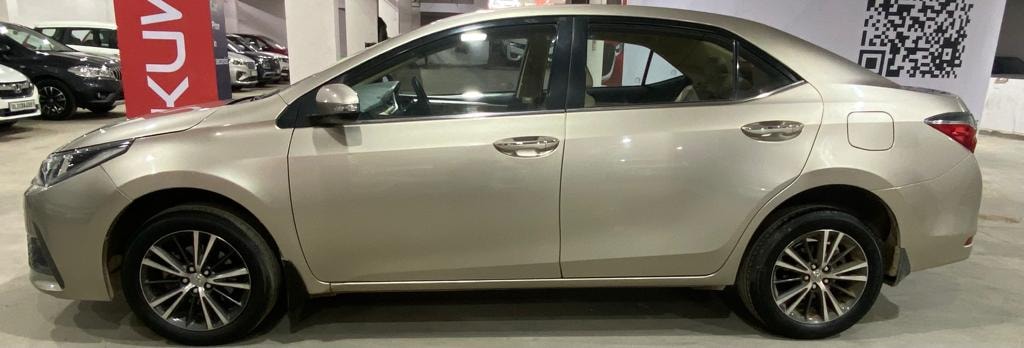 Corolla Altis image 2 Corolla Altis image 2