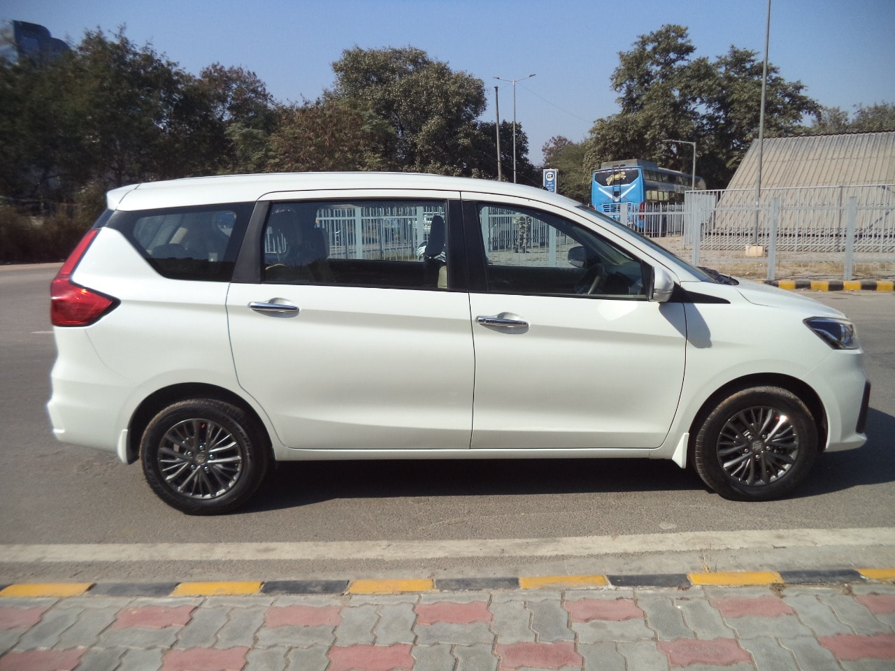 Ertiga image 6 Ertiga image 6