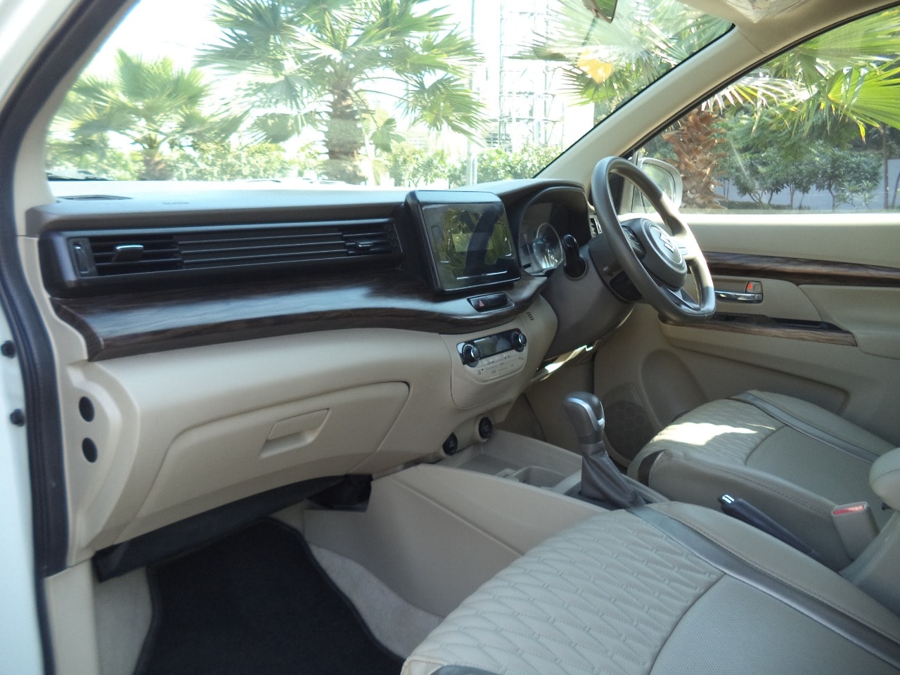 Ertiga image 13 Ertiga image 13