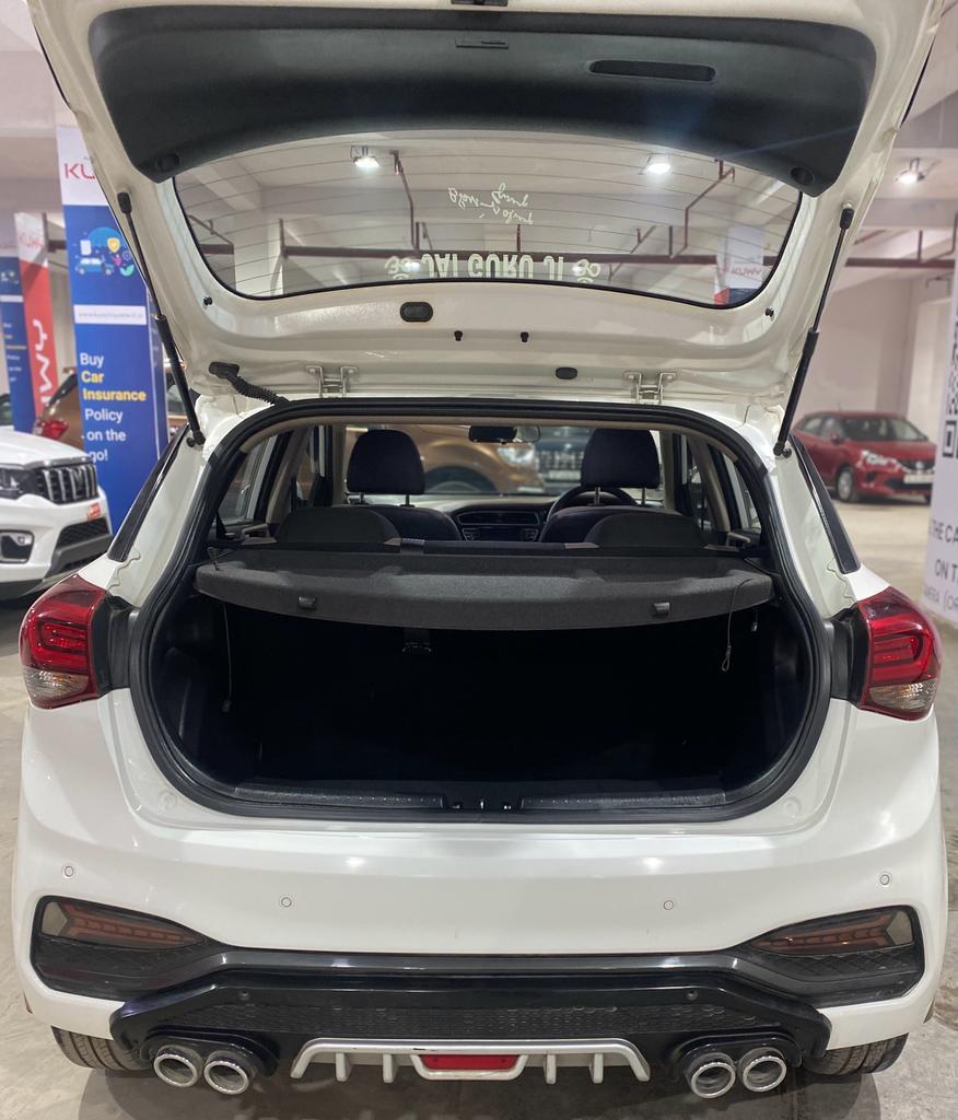 2019 Hyundai Elite i20 1.2 Sportz Petrol Trunk Door Open View 