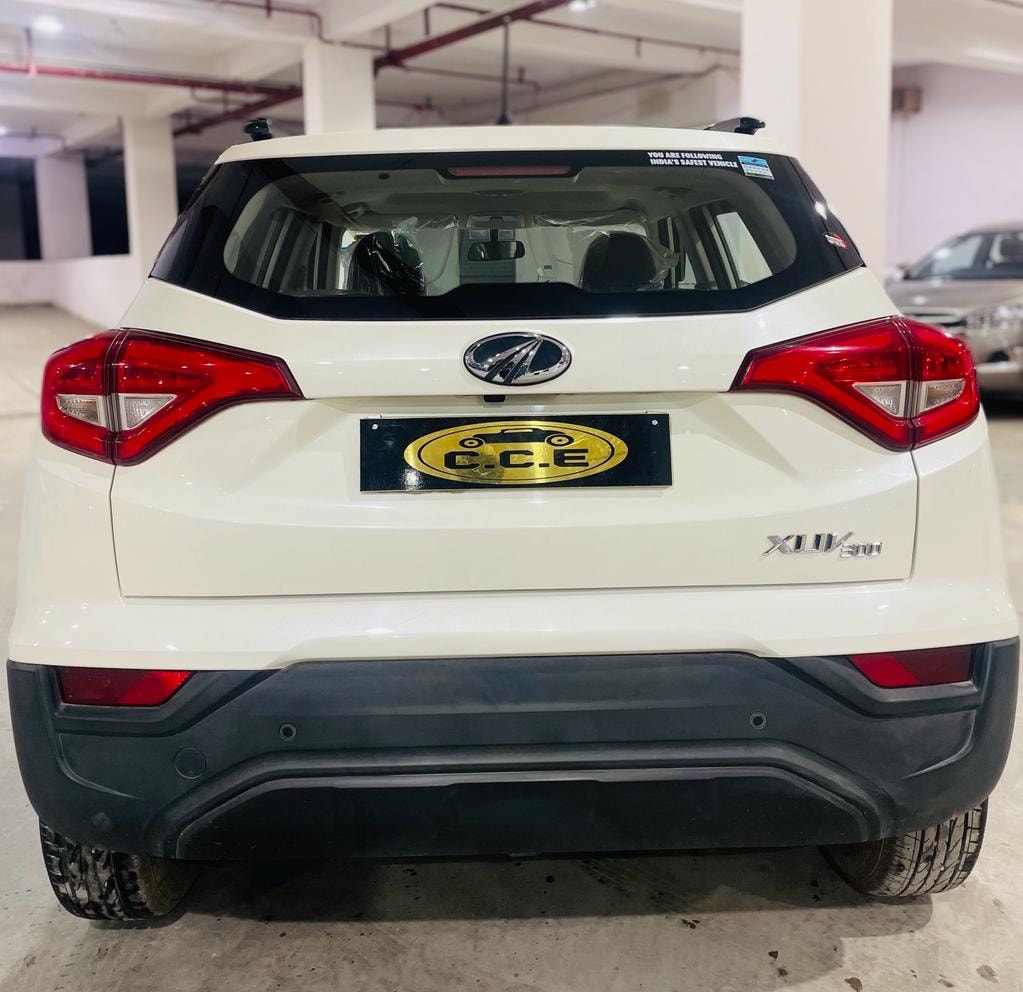 XUV300 image 4 XUV300 image 4