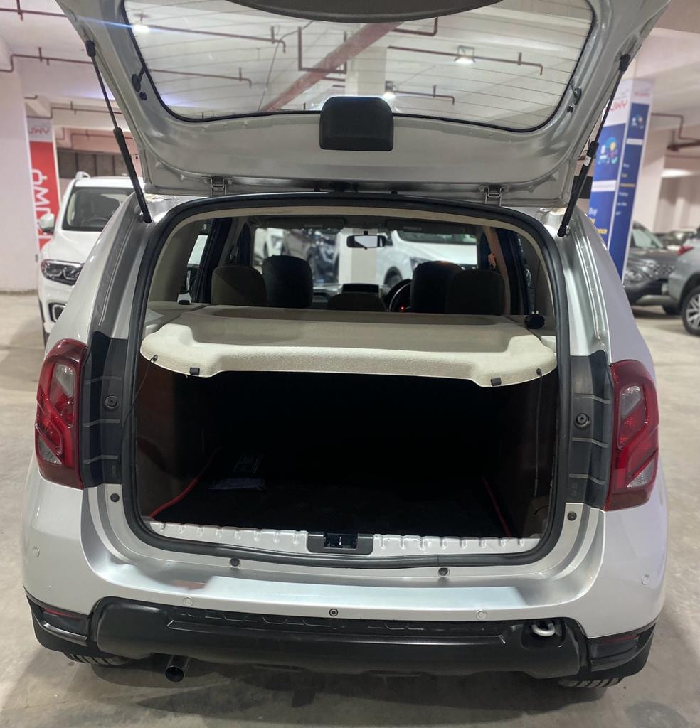 Duster image 10 Duster image 10