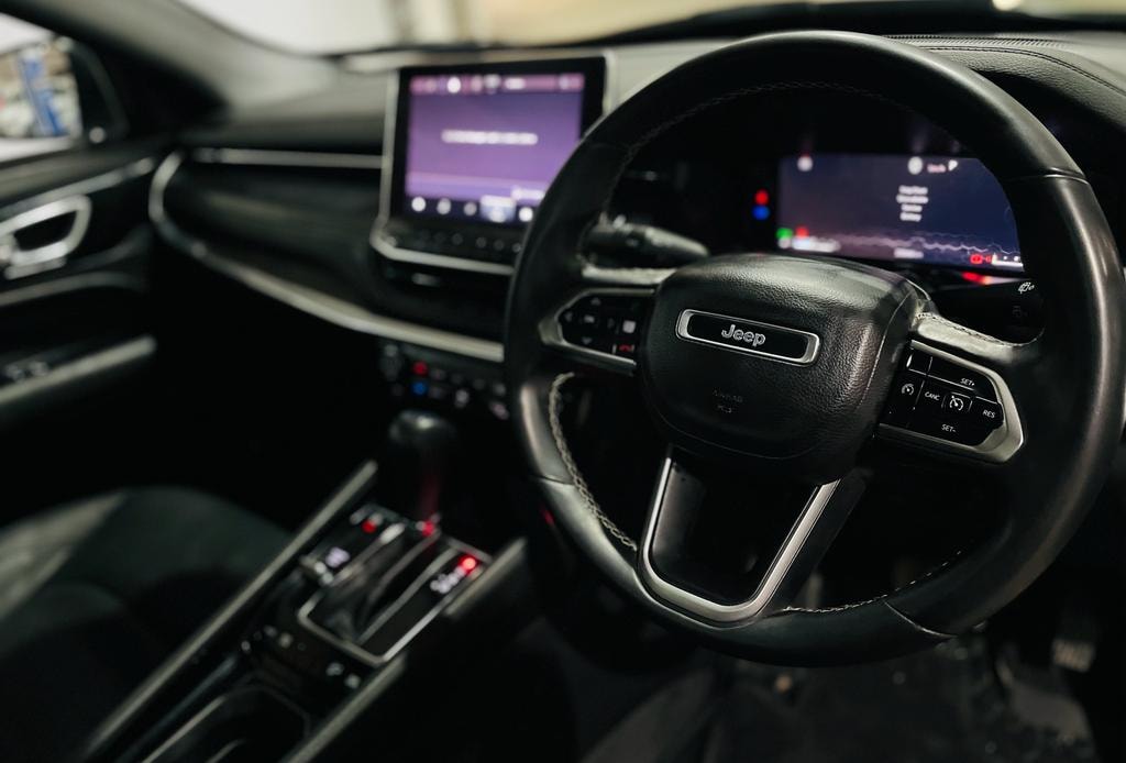 Compass image 12 Compass image 12