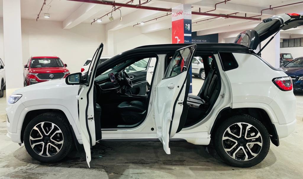 Compass image 9 Compass image 9