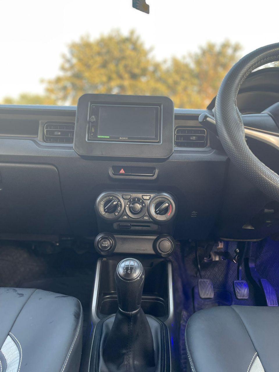2019 Maruti Suzuki Ignis Sigma Petrol BS IV Front Seats 