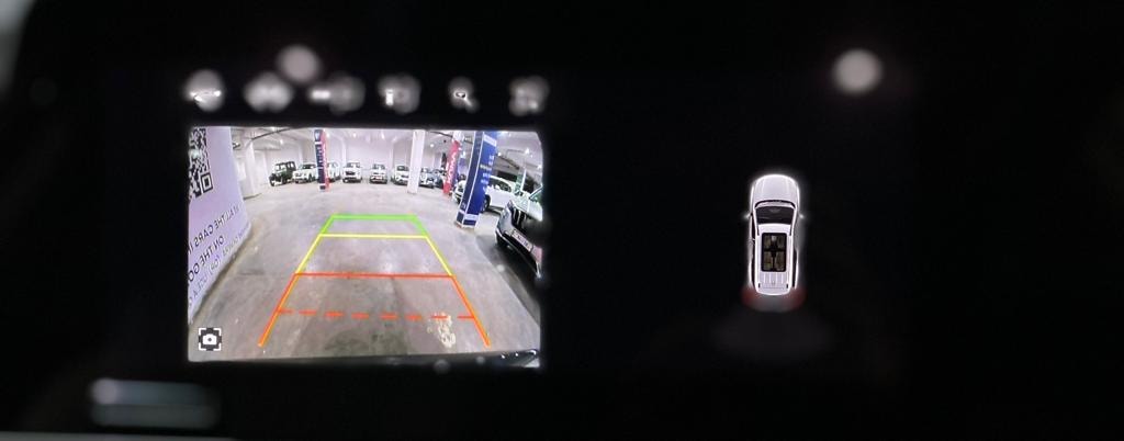 XUV700 image 11 XUV700 image 11