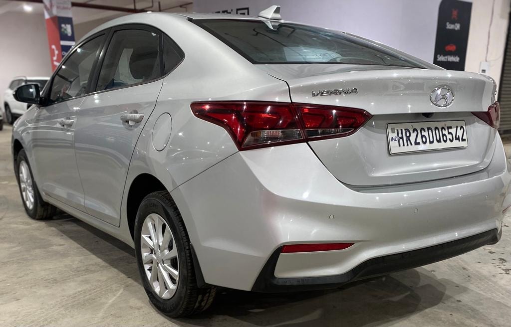 Verna image 3 Verna image 3