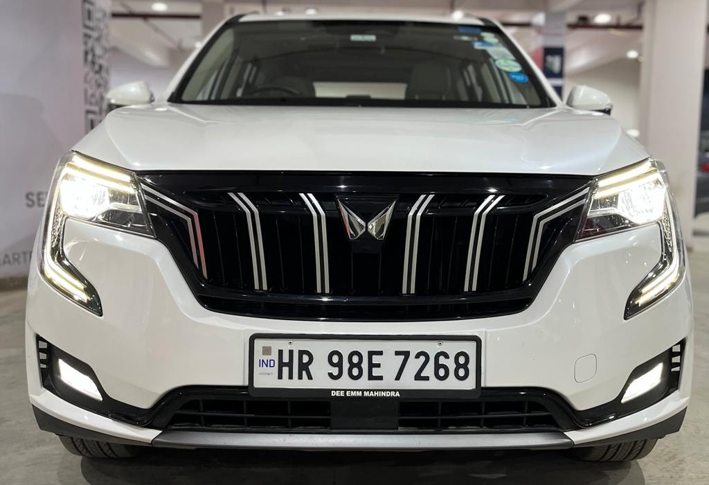 XUV700 image 8 XUV700 image 8