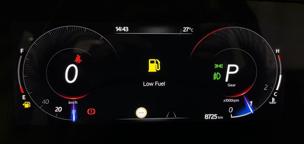 XUV700 image 11 XUV700 image 11