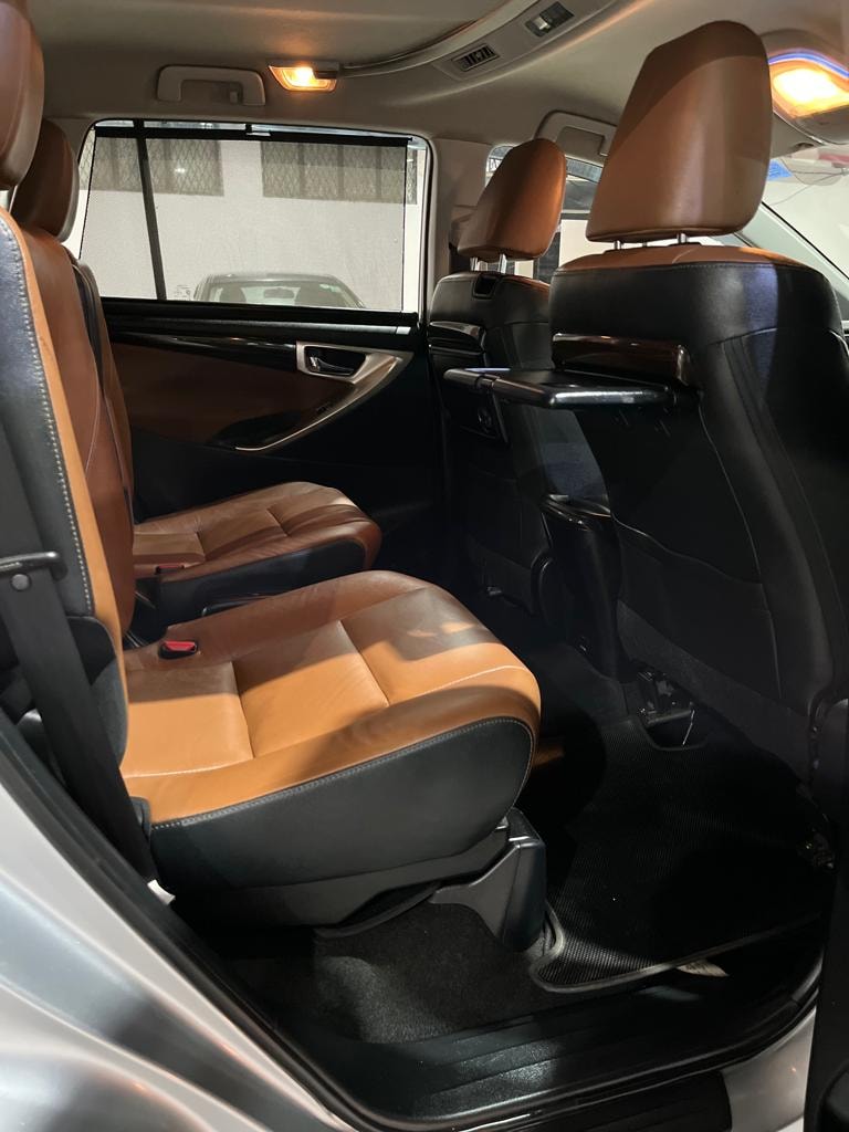 Innova Crysta image 15 Innova Crysta image 15