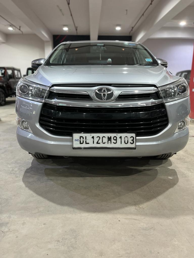 Innova Crysta image 8 Innova Crysta image 8