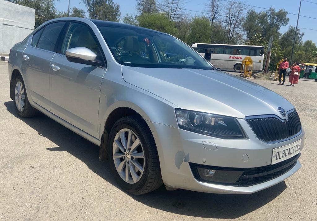 Octavia image 7 Octavia image 7