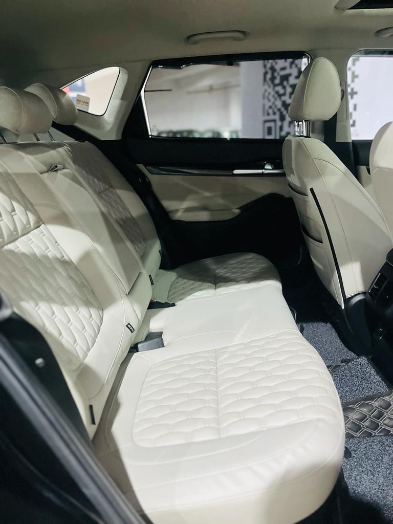 Seltos image 17 Seltos image 17