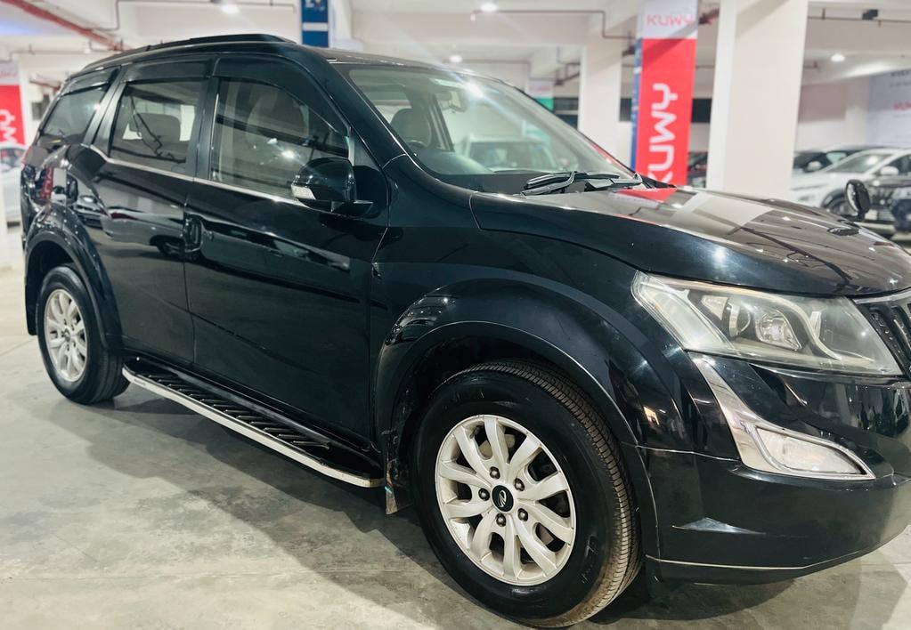 XUV500 image 1 XUV500 image 1