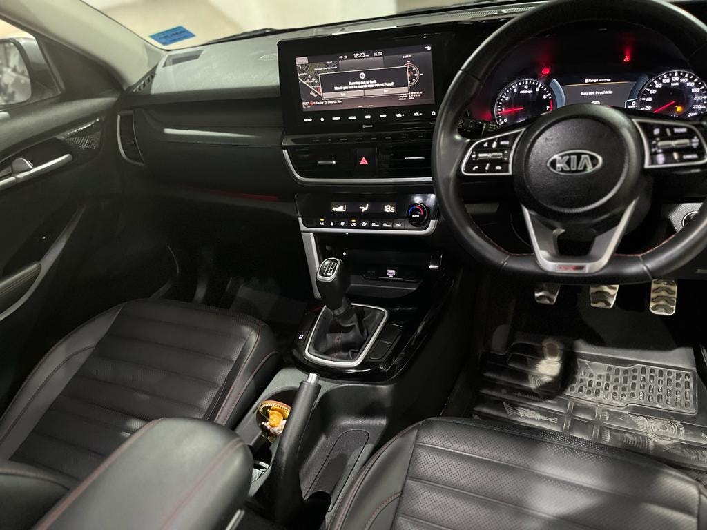 Seltos image 12 Seltos image 12