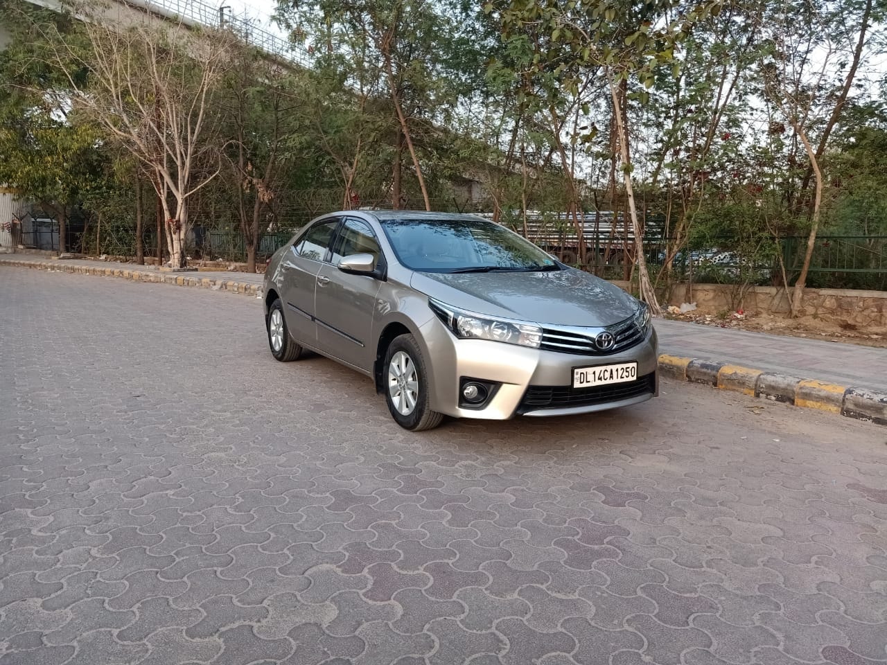 Corolla Altis image 7 Corolla Altis image 7