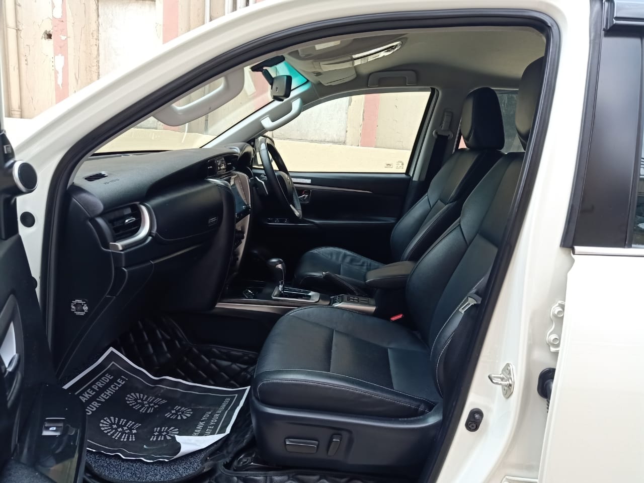 Fortuner image 16 Fortuner image 16