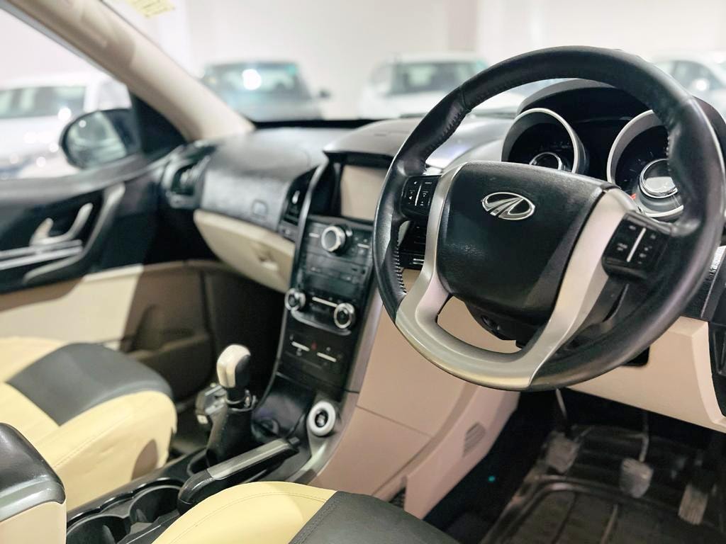 XUV500 image 13 XUV500 image 13