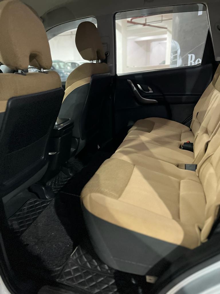 XUV500 image 17 XUV500 image 17