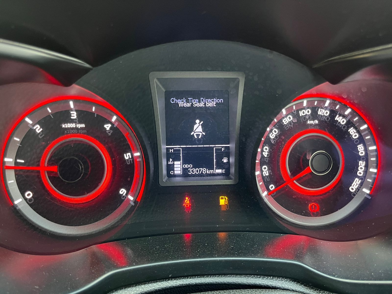 XUV300 image 11 XUV300 image 11