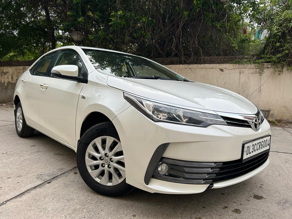 Corolla Altis image 9 Corolla Altis image 9