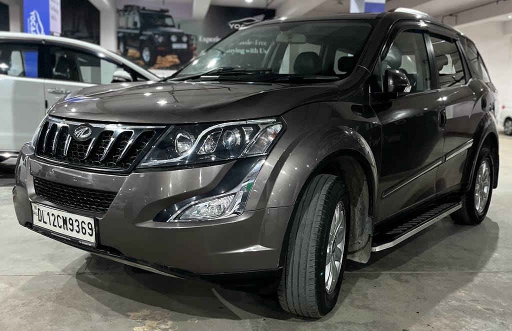 XUV500 image 1 XUV500 image 1