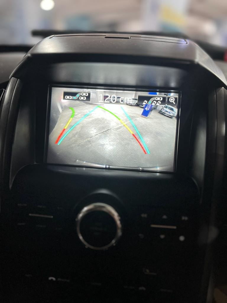 XUV500 image 12 XUV500 image 12