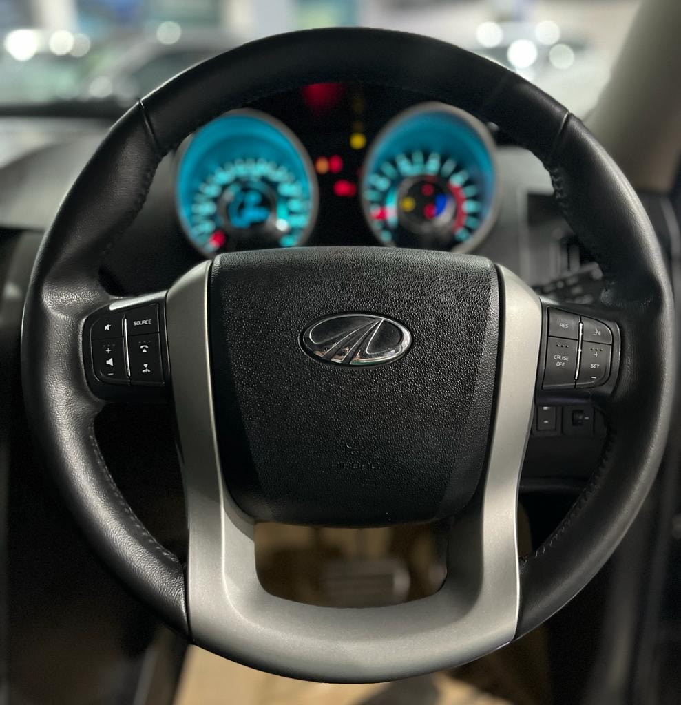 XUV500 image 13 XUV500 image 13